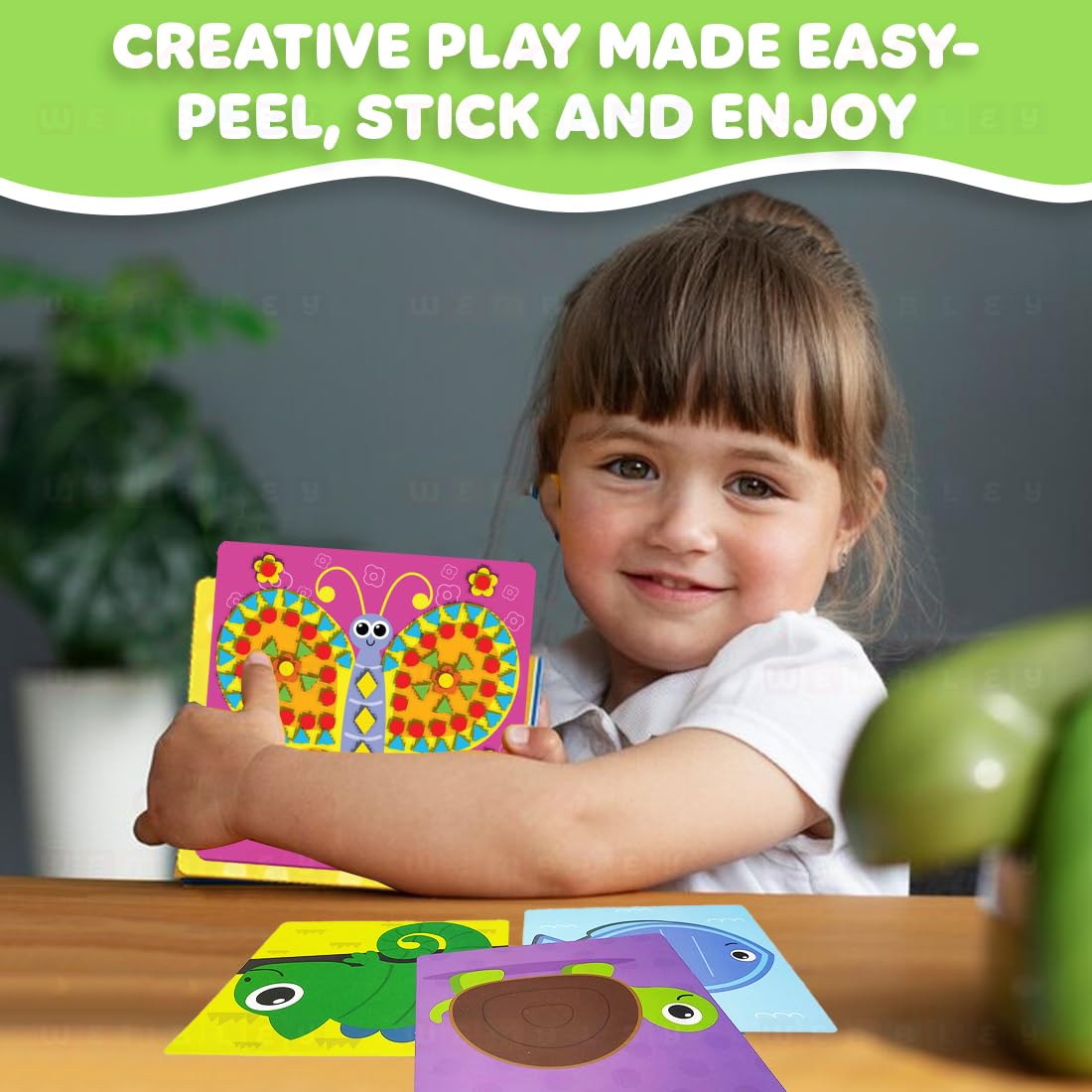 DIY Animal-Themed Foam Sticker Art Set with 6 Canvases & 500+ Stickers