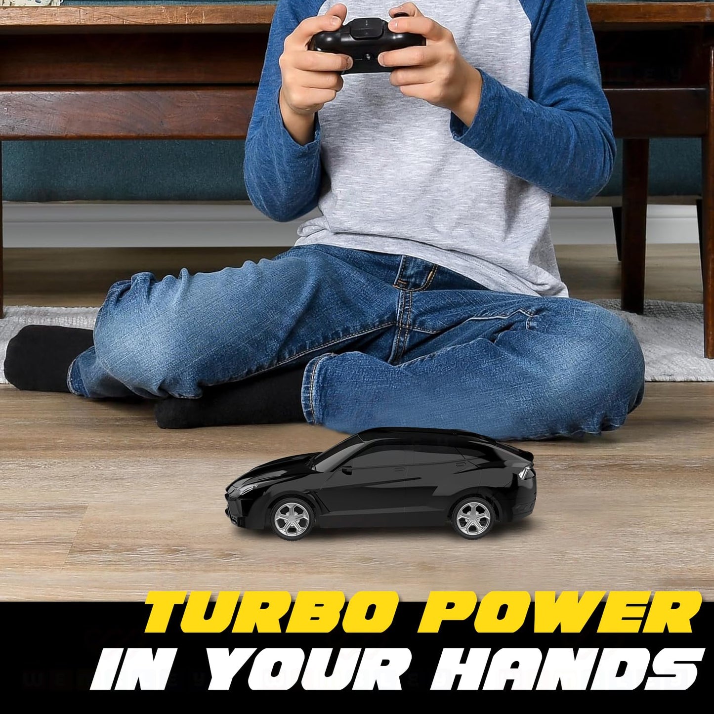 1:24 Scale Multi-Directional Rechargeable Toy Car with 27MHz Remote Control